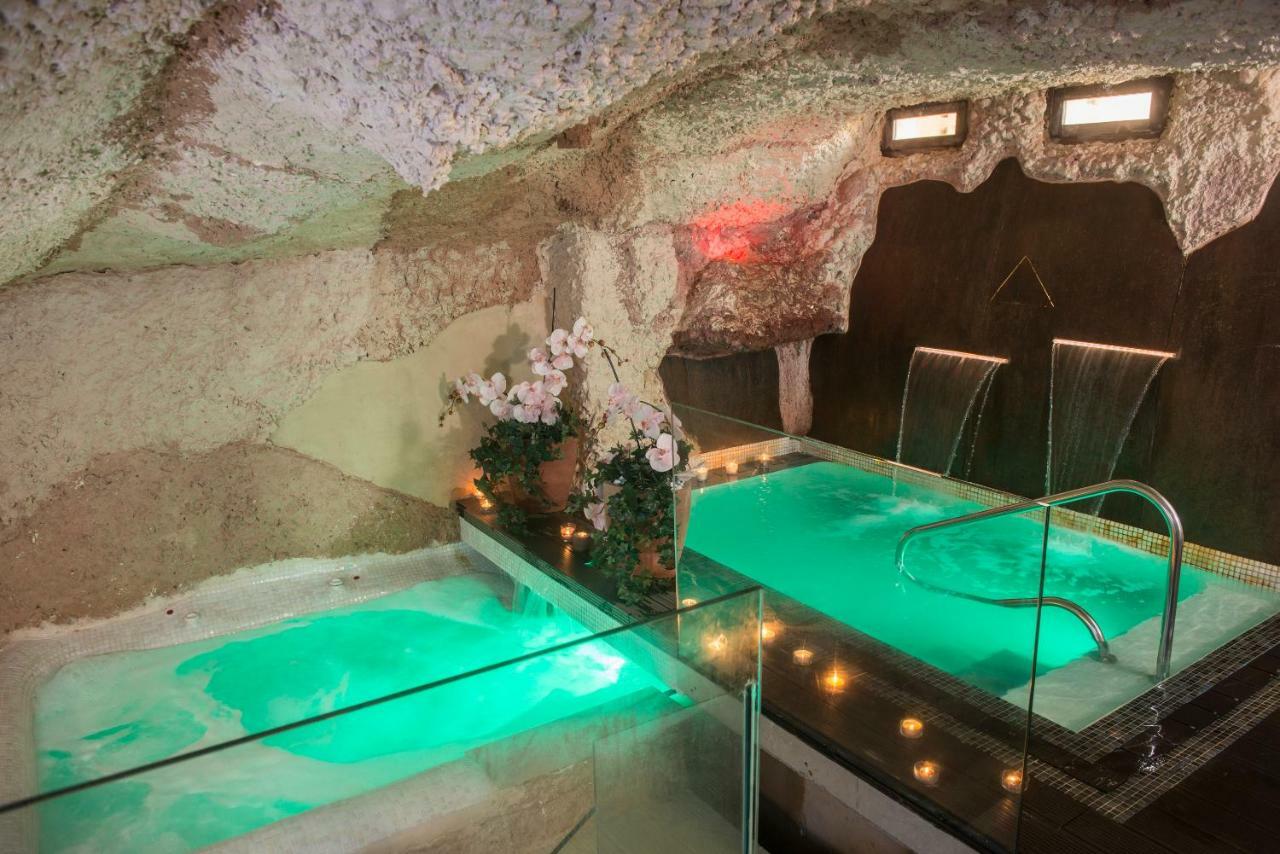 Spa La Cueva Del Agua Hita Buitenkant foto